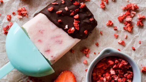 Strawberry Greek Yogurt Lollies