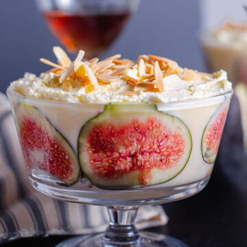 trifle in a bowl.