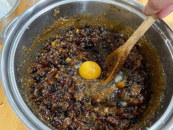 eggs added to pan.