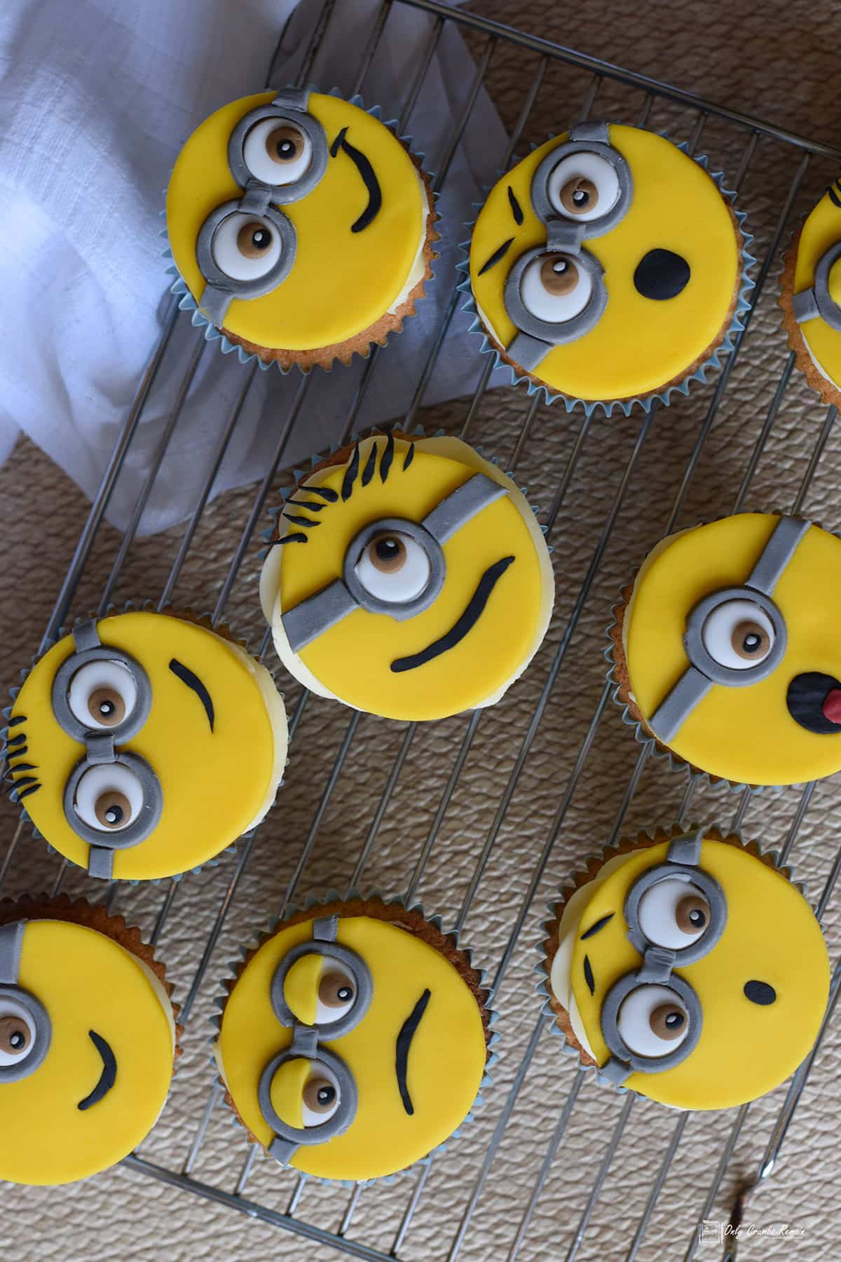12 MINION CUP CAKE TOPPERS-CUPCAKE PICK TOPPER-MINIONS CAKE PICKS-BIRTHDAY PARTY 